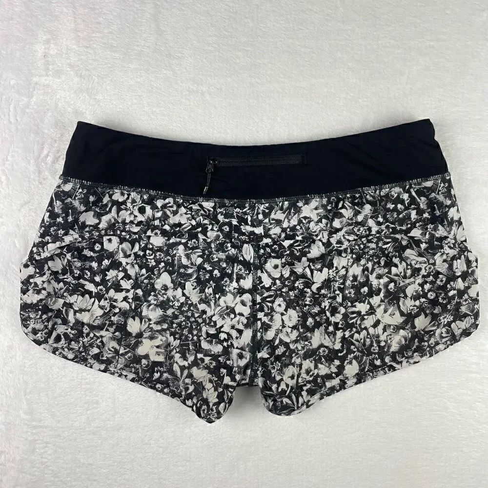 Lululemon Speed Short (4-way Stretch 2.5") - Picture 4 of 6